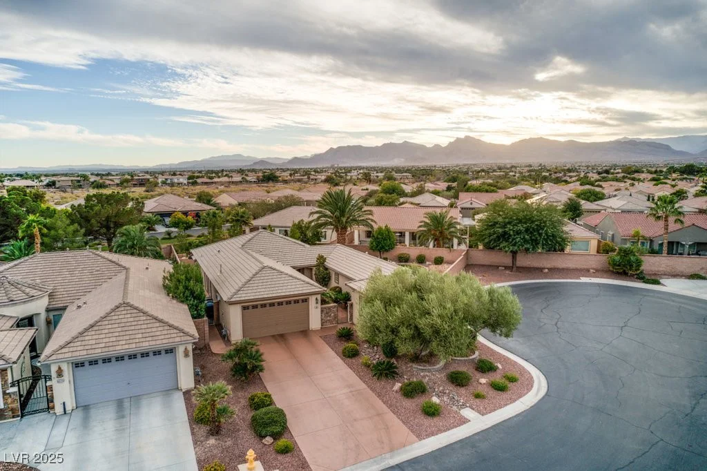 8633 Kennedy Heights, Las Vegas, NV 89131