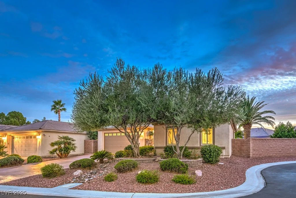 8633 Kennedy Heights, Las Vegas, NV 89131