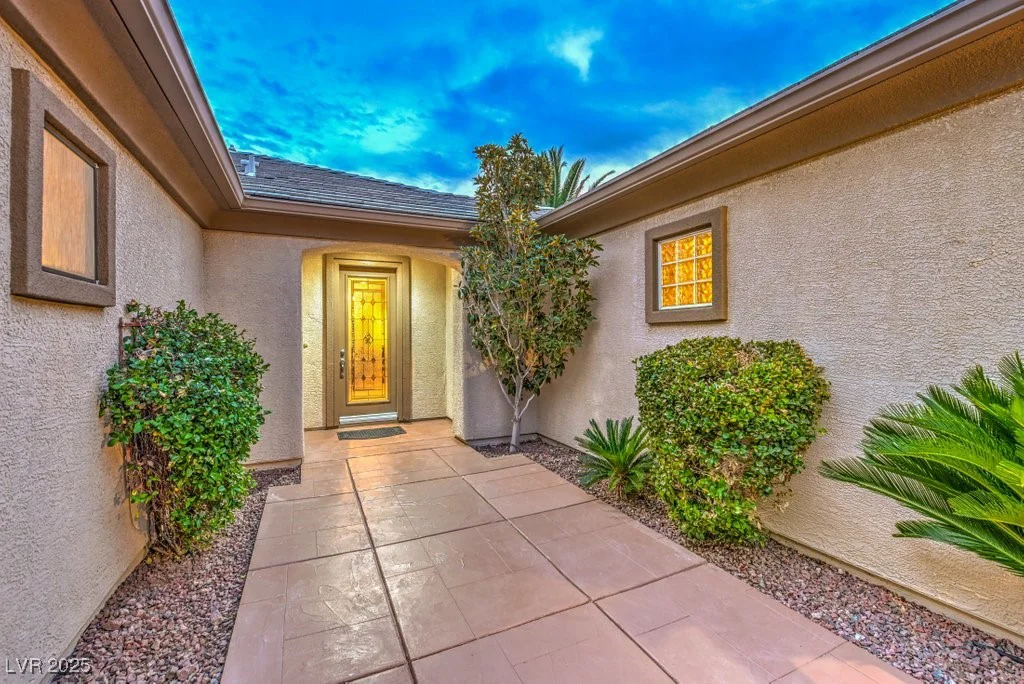 8633 Kennedy Heights, Las Vegas, NV 89131