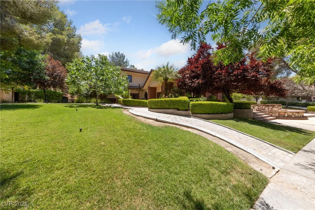 112 Quail Run, Henderson, NV 89014