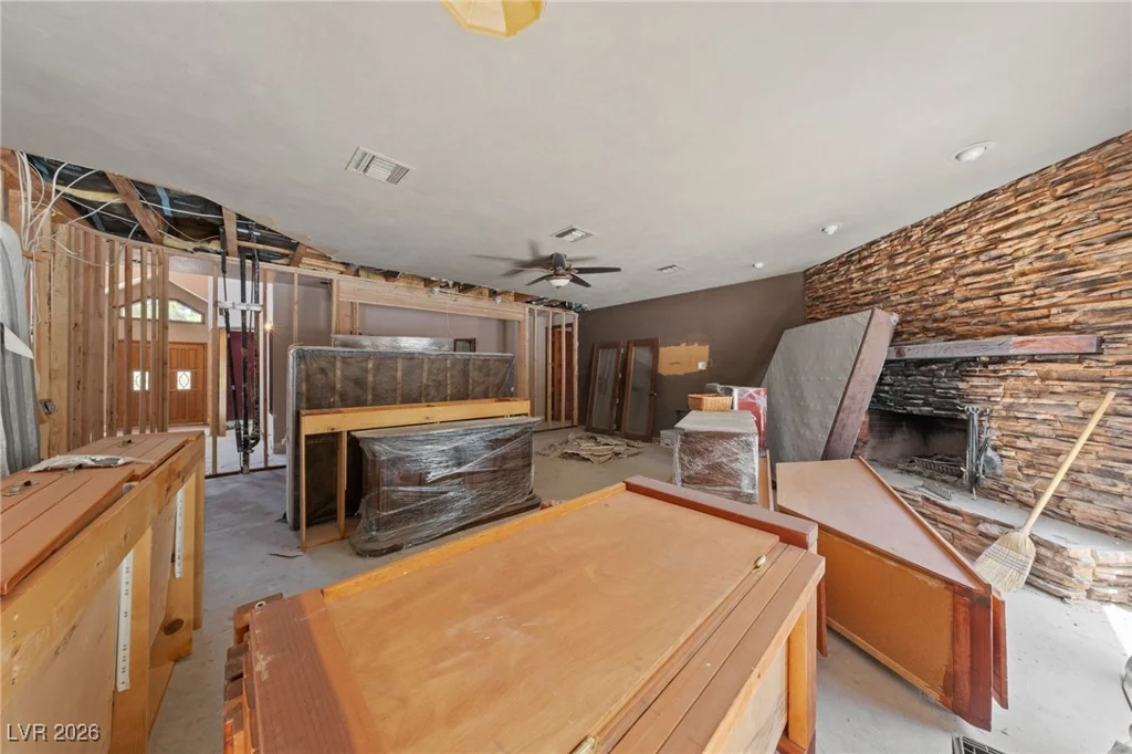 112 Quail Run, Henderson, NV 89014