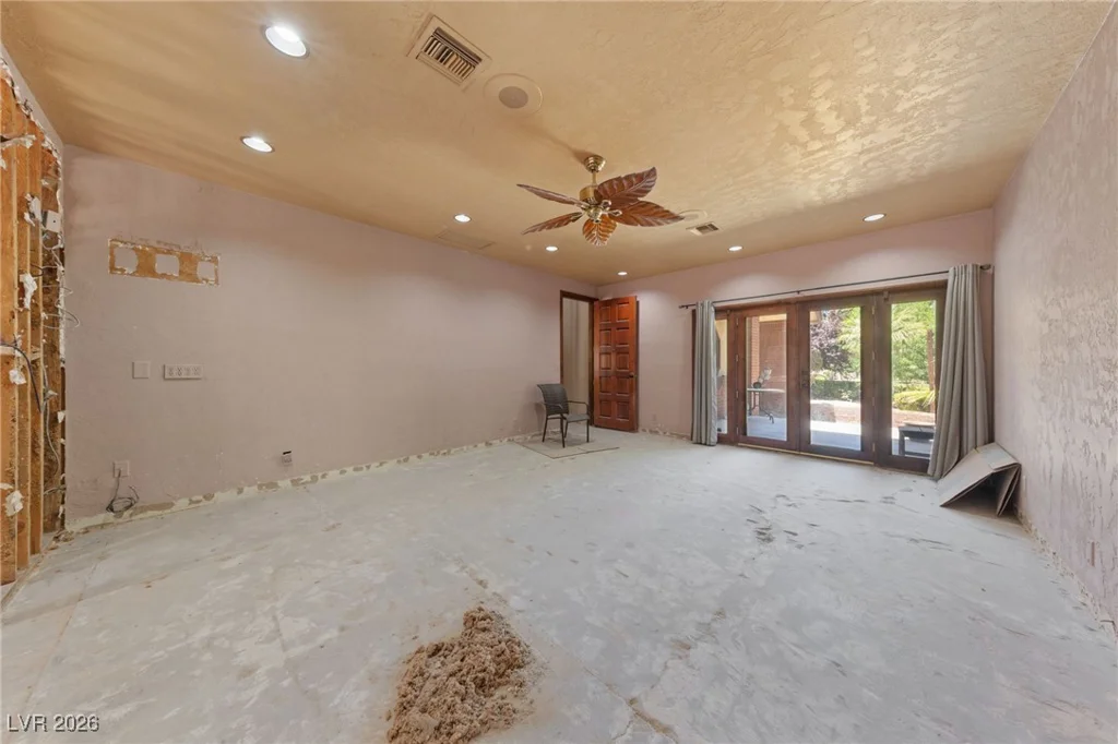 112 Quail Run, Henderson, NV 89014