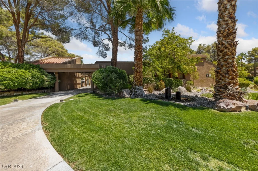 112 Quail Run, Henderson, NV 89014