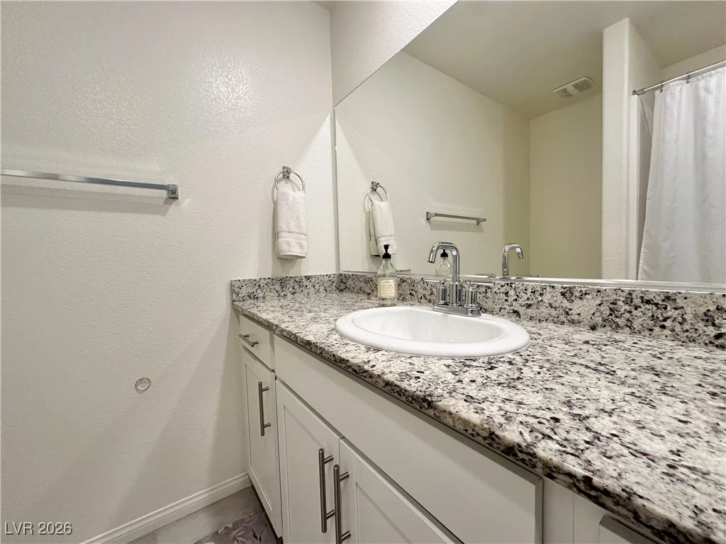 1746 Bonnie Bay, North Las Vegas, NV 89084