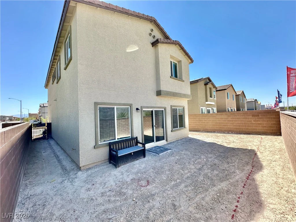 1746 Bonnie Bay, North Las Vegas, NV 89084