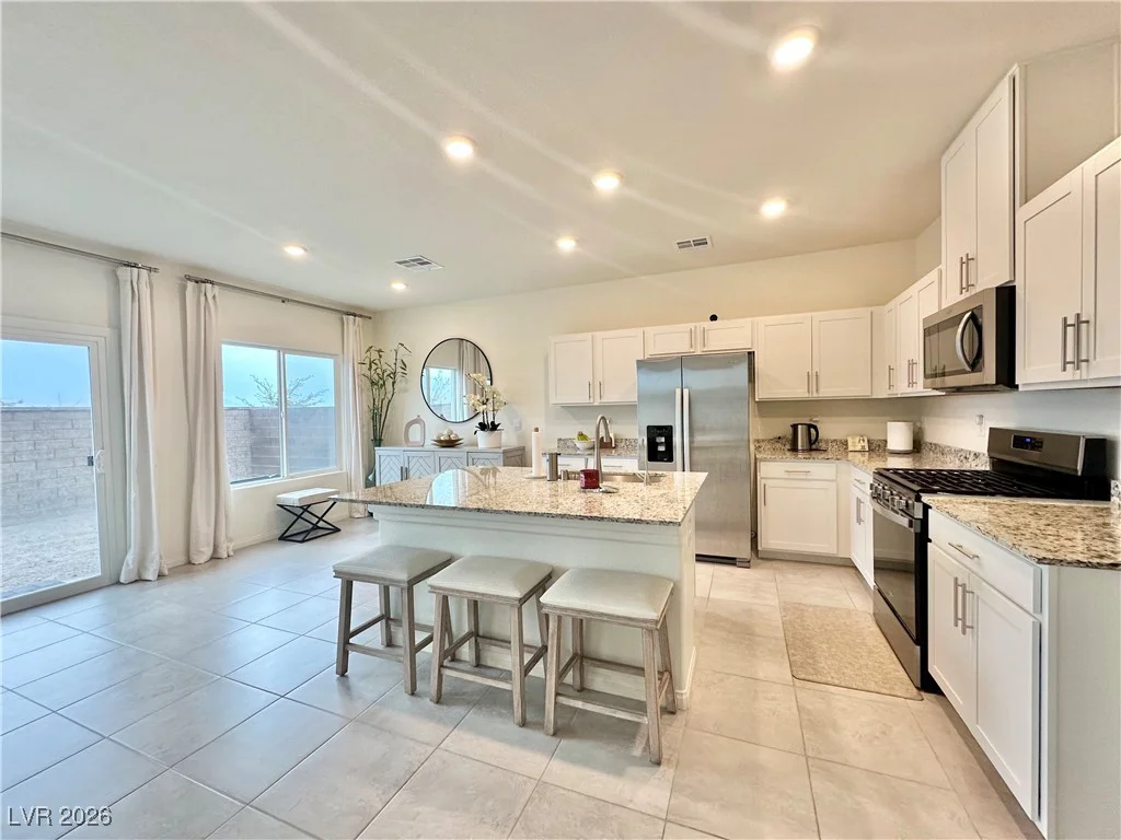 1746 Bonnie Bay, North Las Vegas, NV 89084