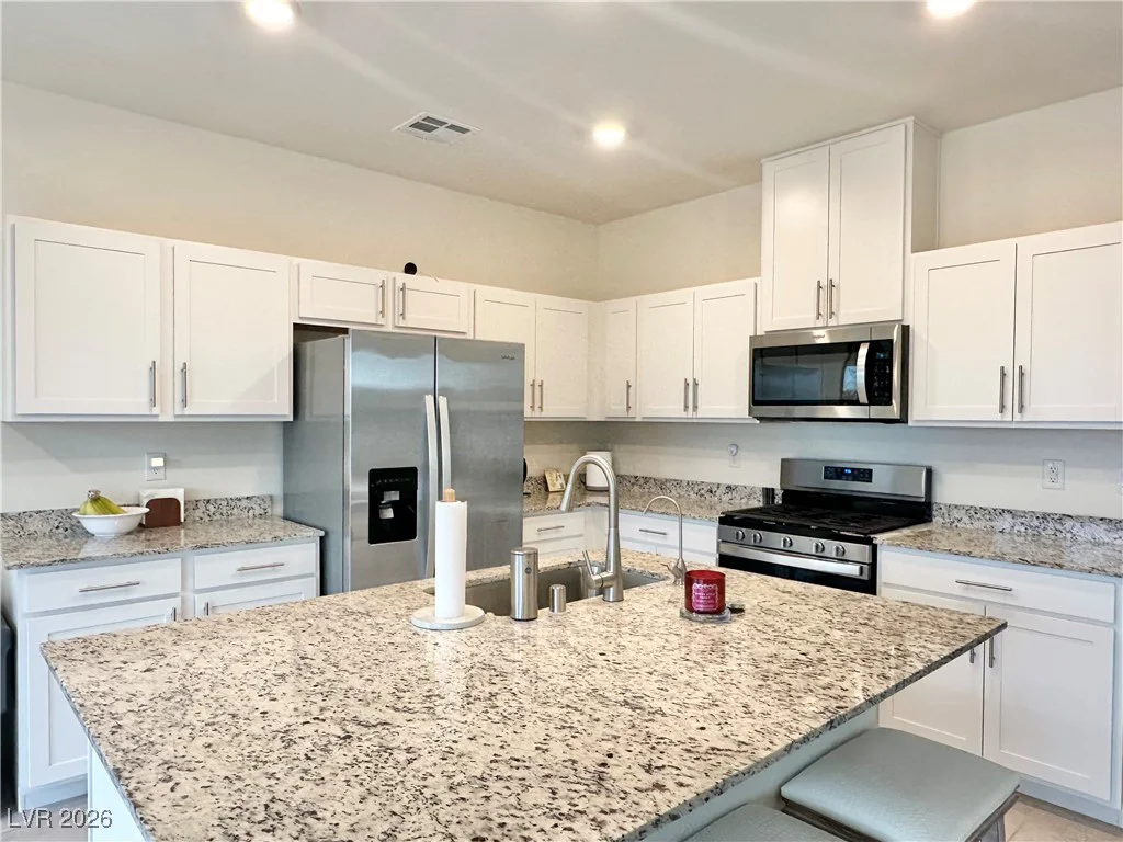 1746 Bonnie Bay, North Las Vegas, NV 89084