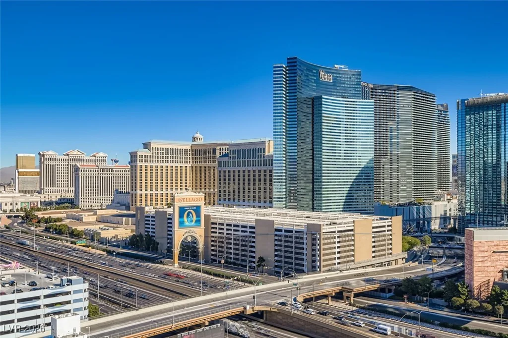 4575 Dean Martin, Las Vegas, NV 89103