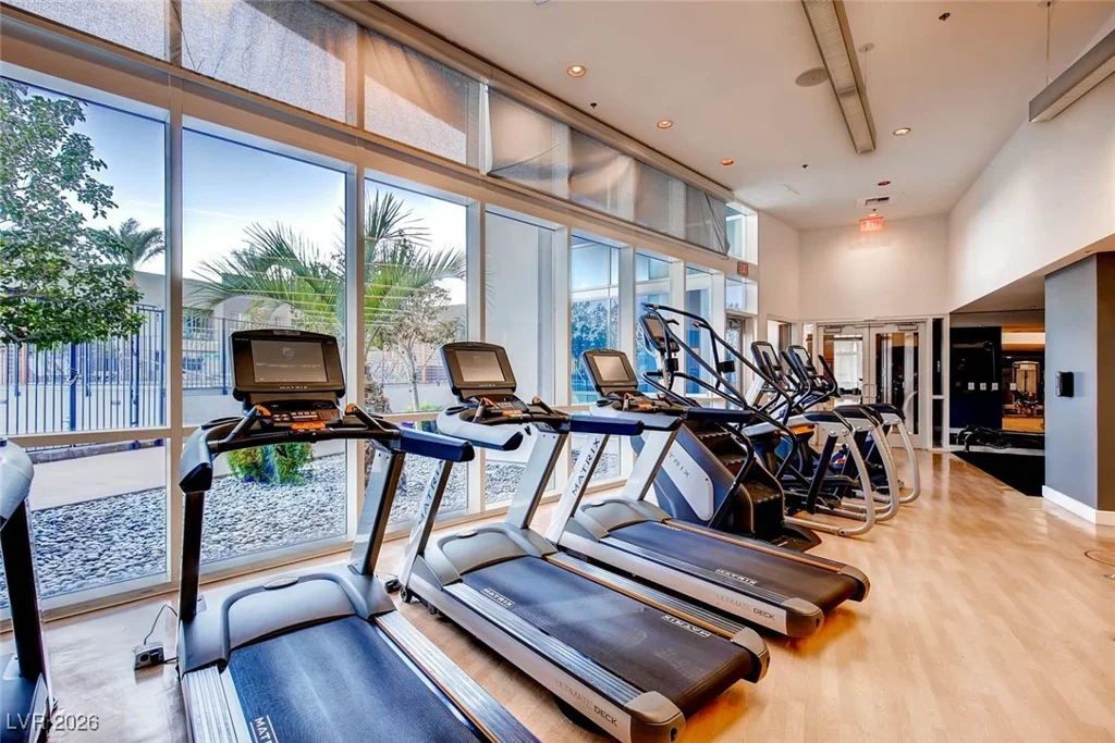 4575 Dean Martin, Las Vegas, NV 89103
