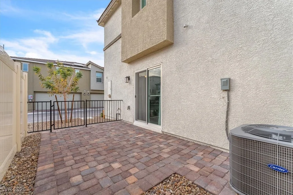 2814 Riverside Gold, North Las Vegas, NV 89086