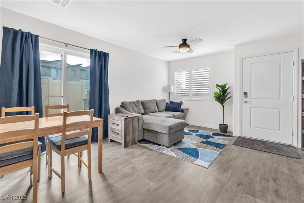 2814 Riverside Gold, North Las Vegas, NV 89086