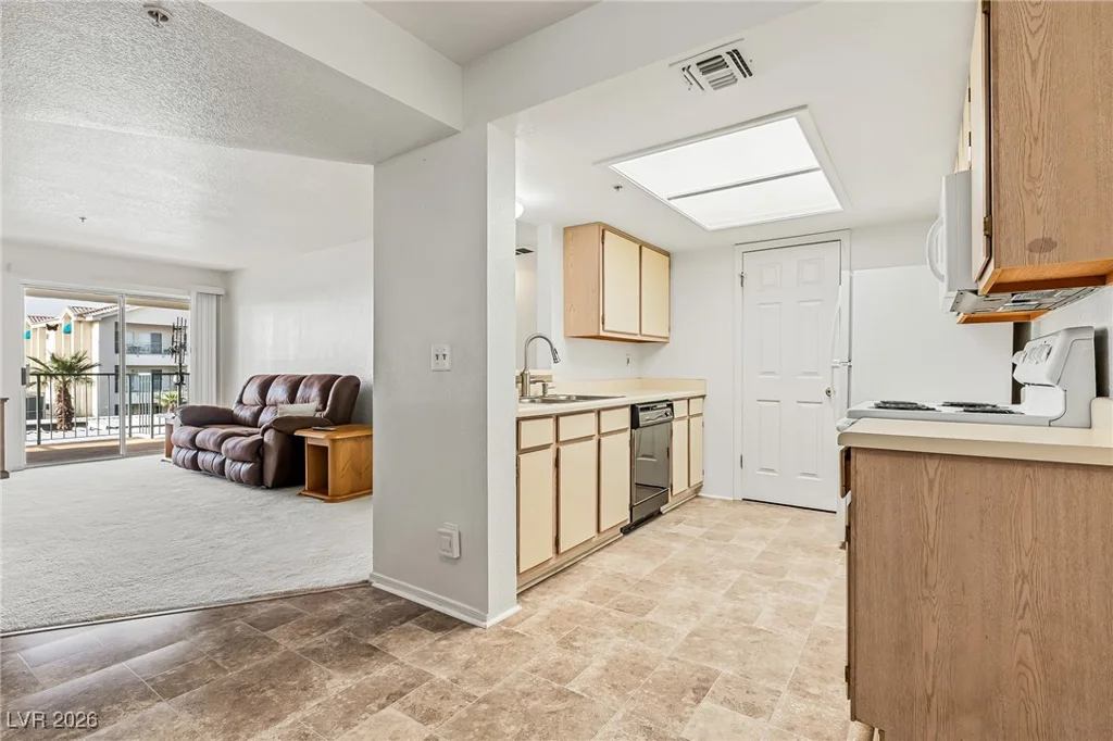 3550 Bay Sands, Laughlin, NV 89029