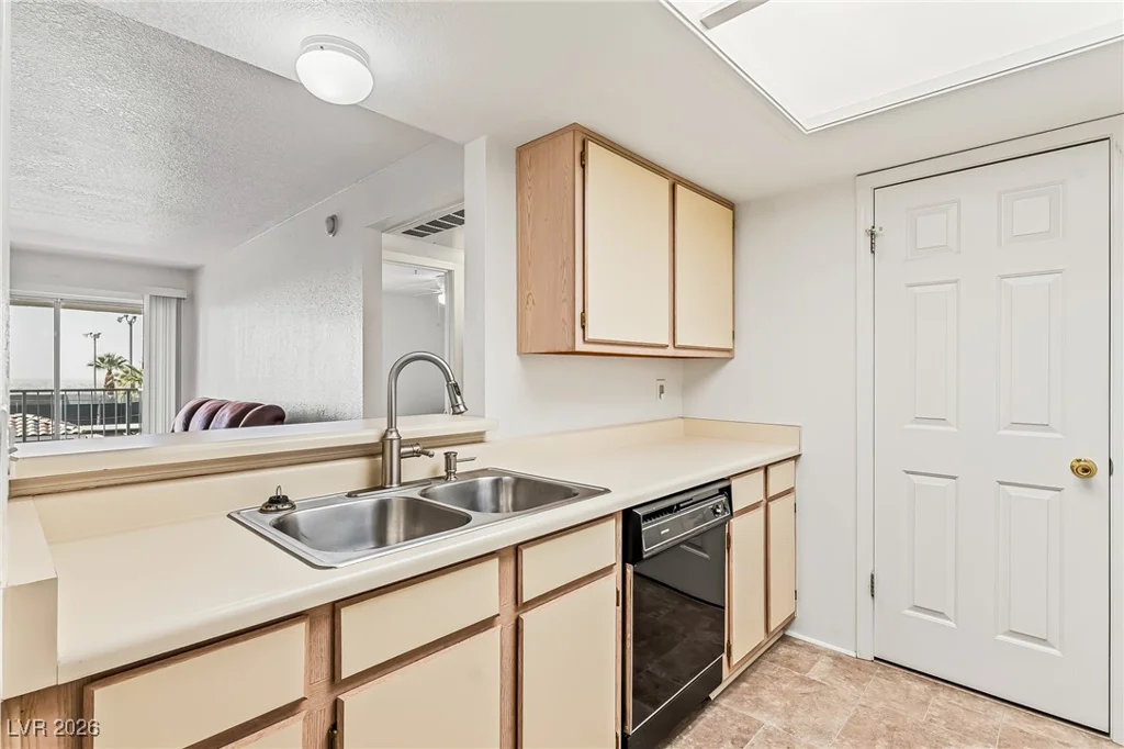 3550 Bay Sands, Laughlin, NV 89029