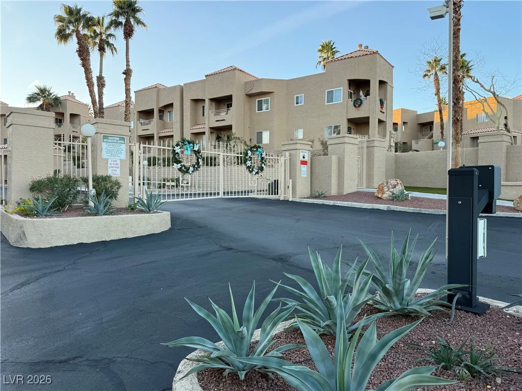 2200 Highpointe, Laughlin, NV 89029