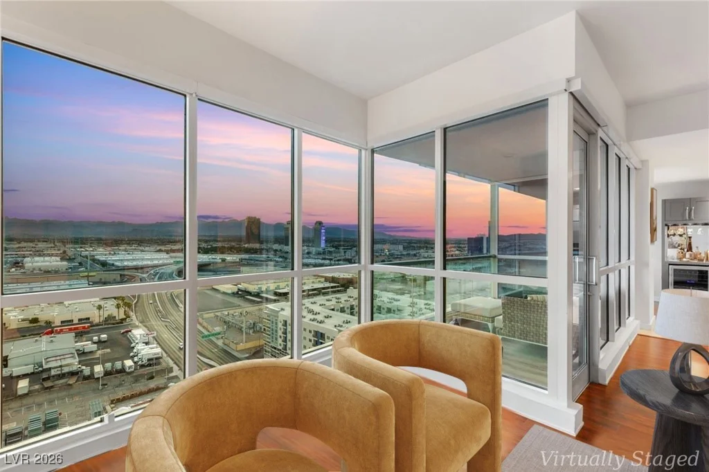 4525 Dean Martin, Las Vegas, NV 89103