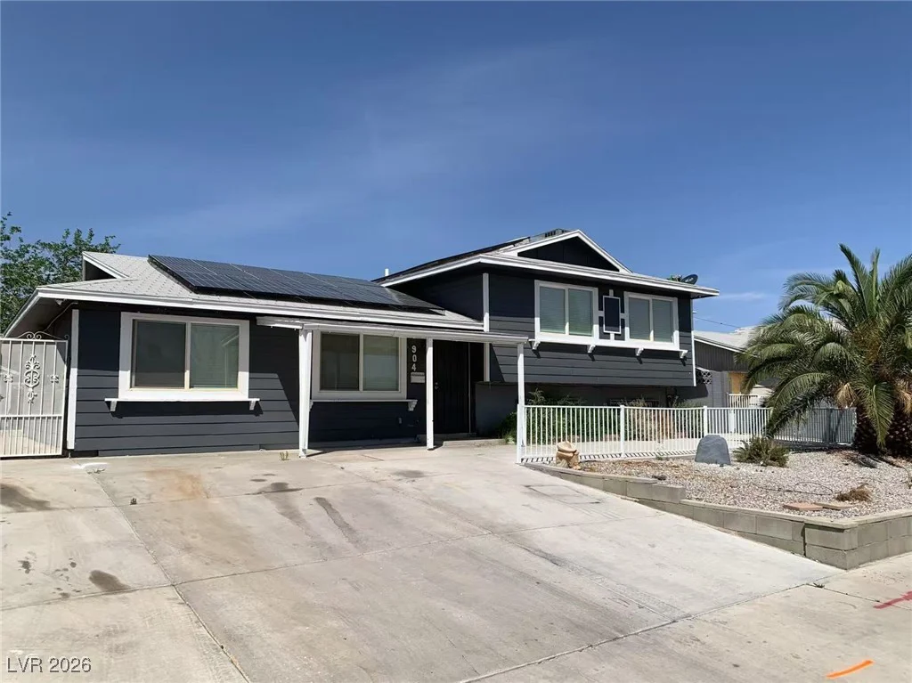 904 Rockaway, Las Vegas, NV 89145
