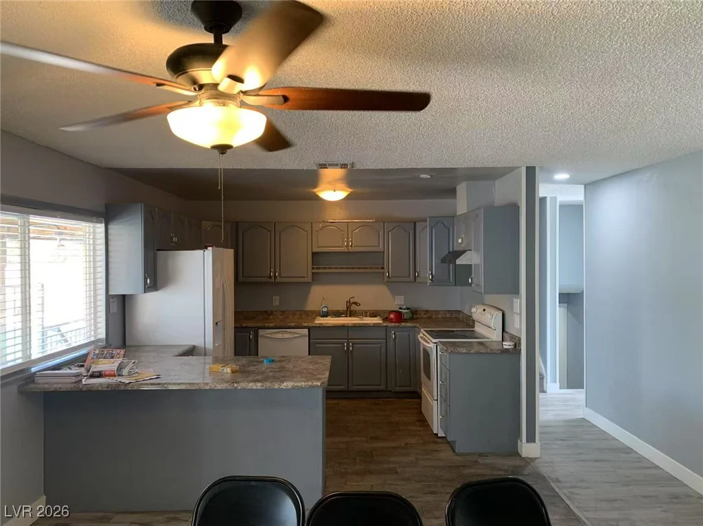 904 Rockaway, Las Vegas, NV 89145