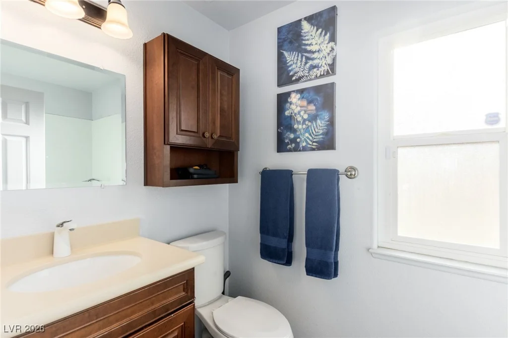 5300 Oakbury, Las Vegas, NV 89130