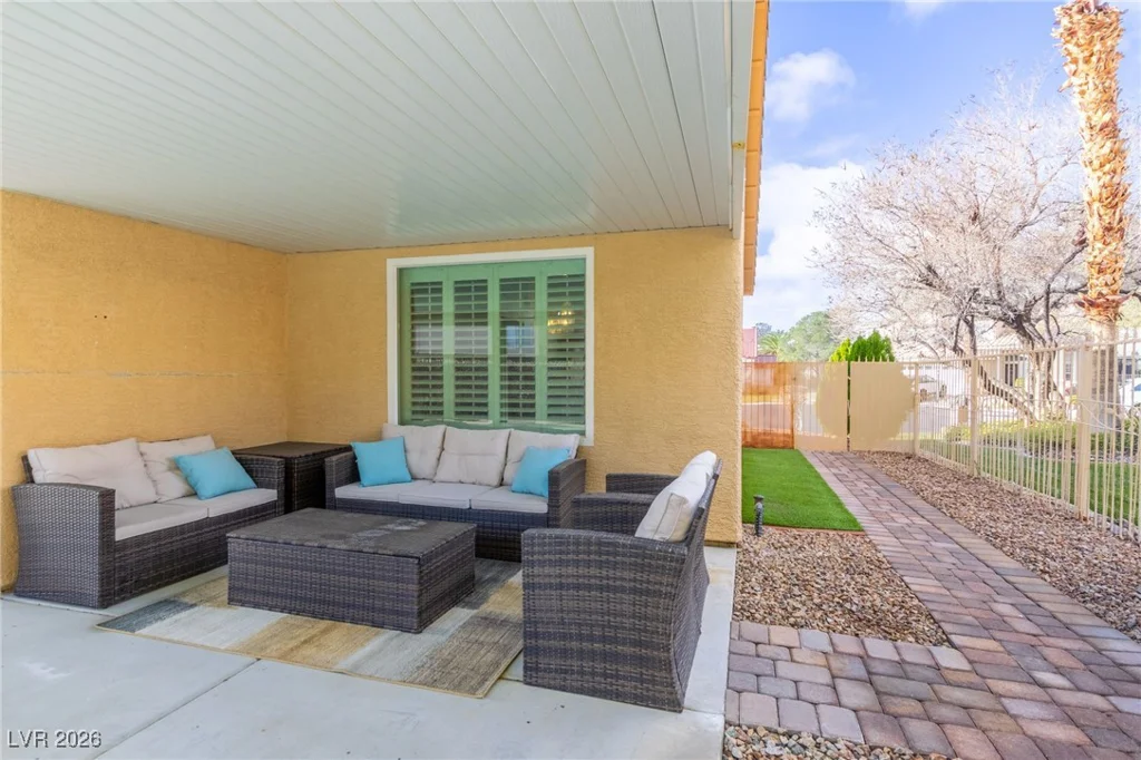5300 Oakbury, Las Vegas, NV 89130