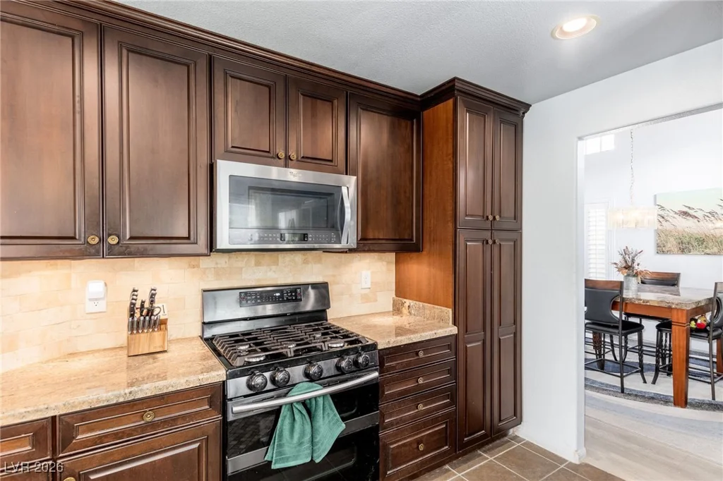 5300 Oakbury, Las Vegas, NV 89130