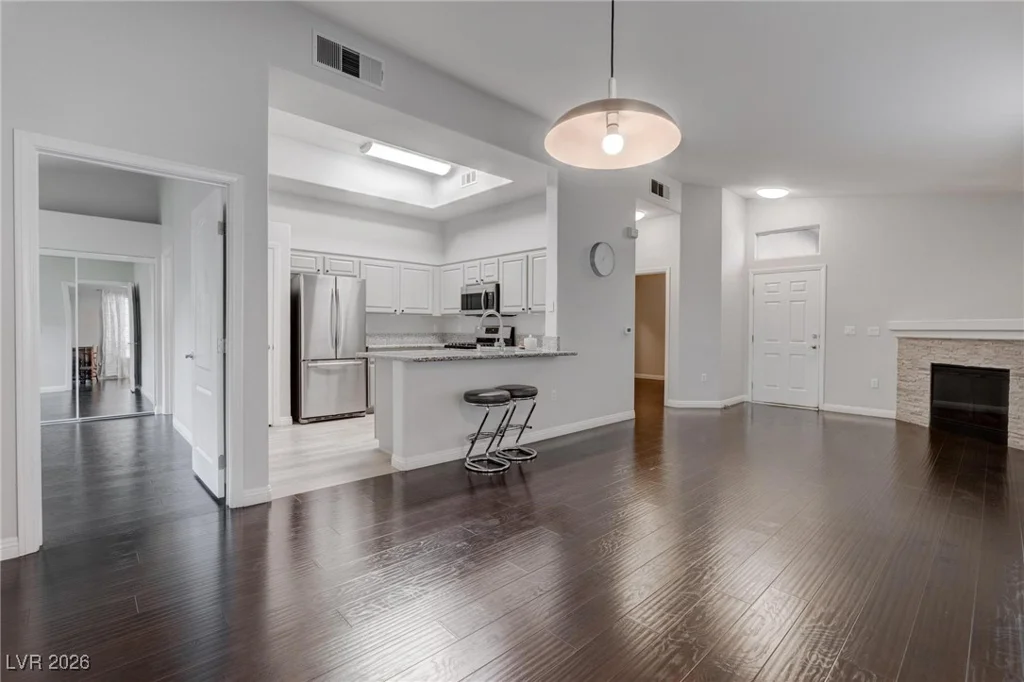 2305 Horizon Ridge, Henderson, NV 89052