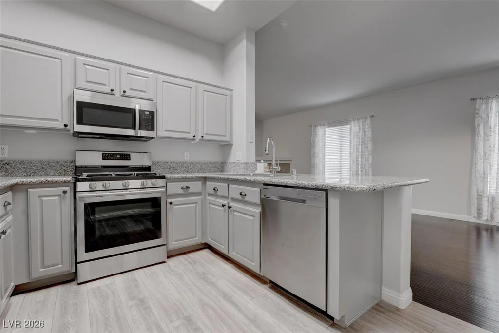 2305 Horizon Ridge, Henderson, NV 89052