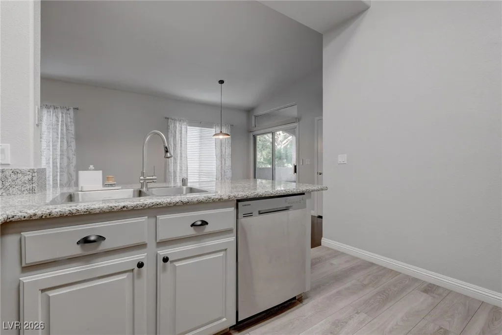2305 Horizon Ridge, Henderson, NV 89052