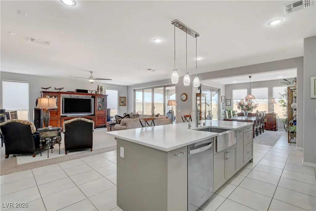 8286 Skye Gorge, Las Vegas, NV 89166