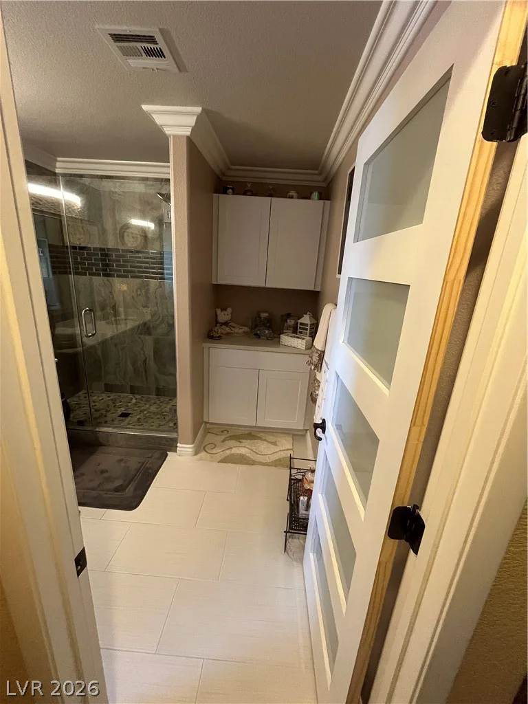 5604 Markley, Las Vegas, NV 89141
