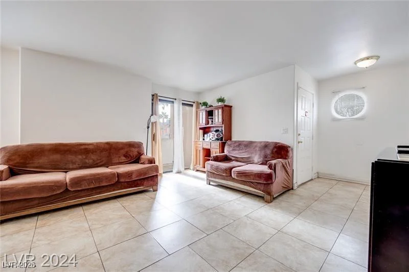 2983 Juniper Hills, Las Vegas, NV 89142