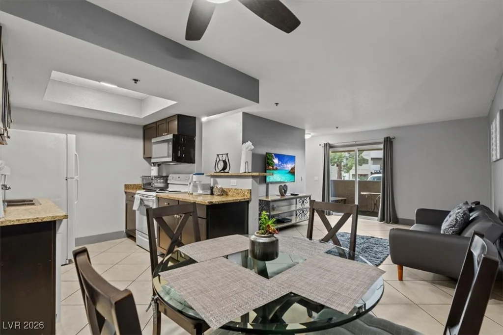 4200 Valley View, Las Vegas, NV 89103