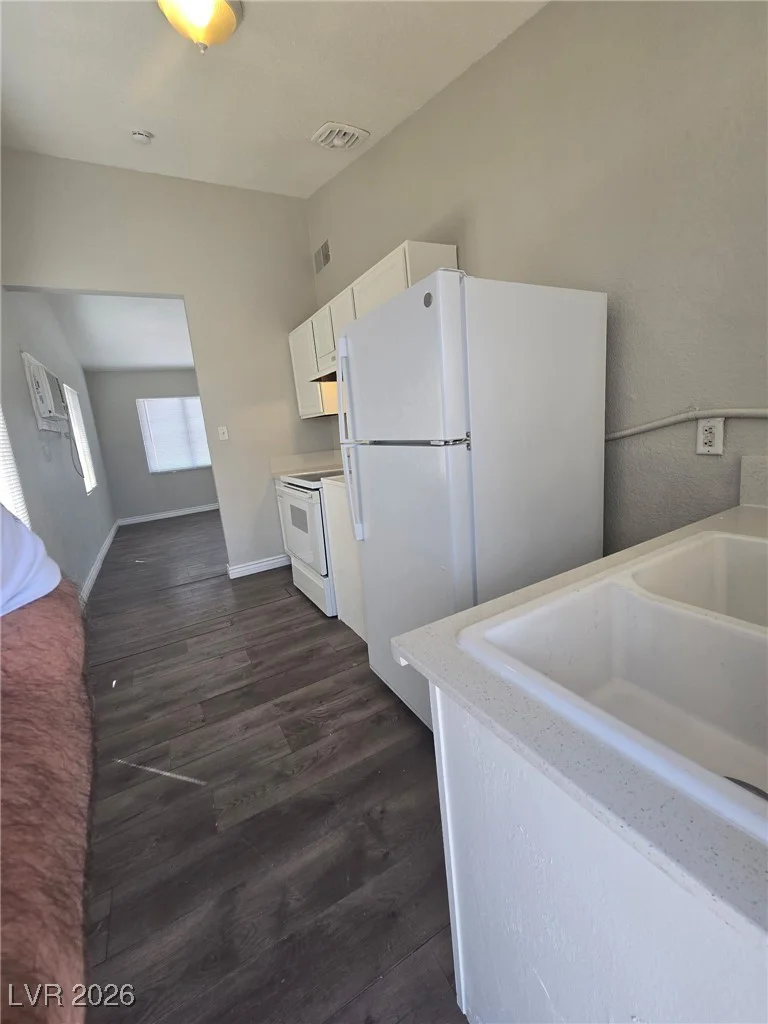 1713 Fairfield, Las Vegas, NV 89102