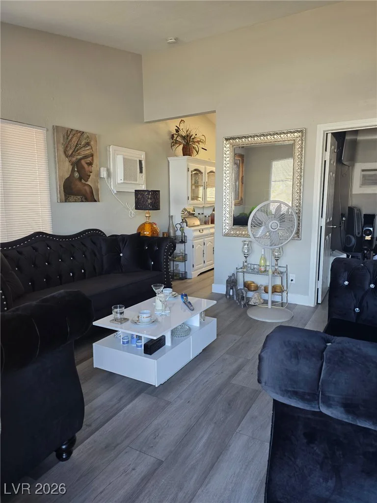 1713 Fairfield, Las Vegas, NV 89102