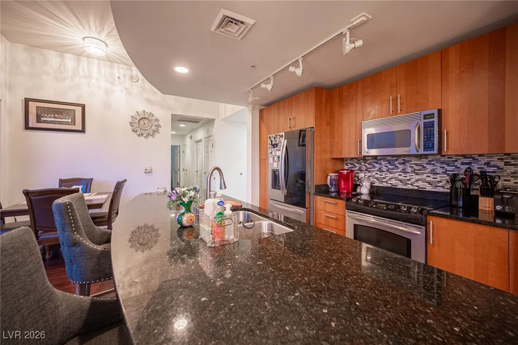 200 Sahara, Las Vegas, NV 89102