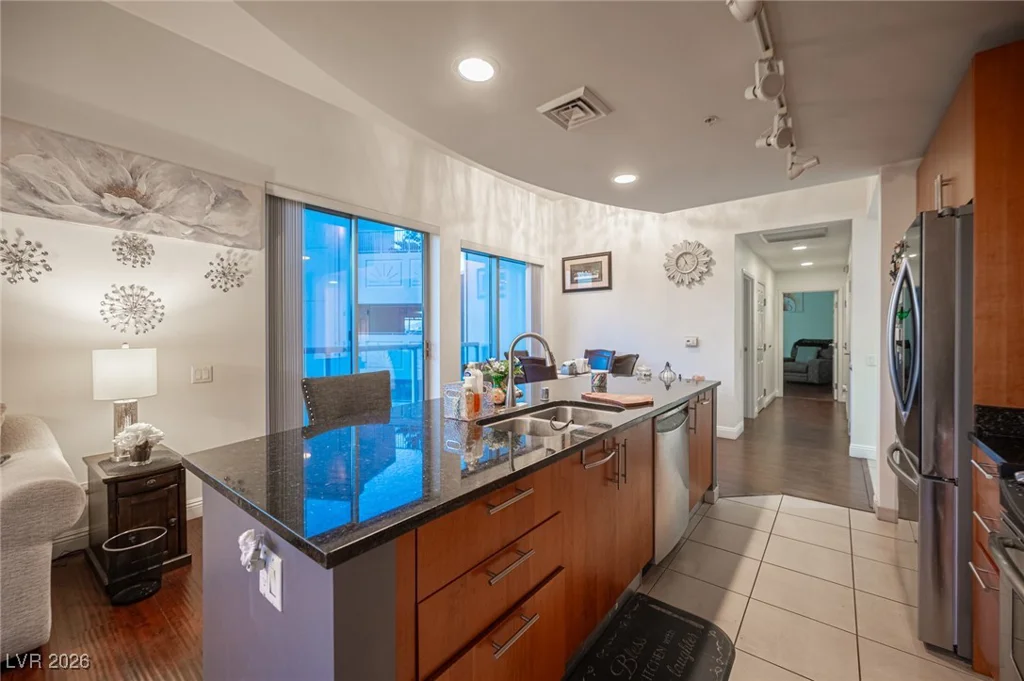 200 Sahara, Las Vegas, NV 89102