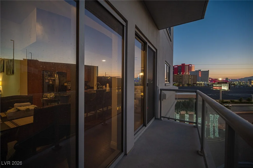 200 Sahara, Las Vegas, NV 89102