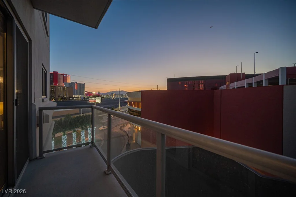 200 Sahara, Las Vegas, NV 89102