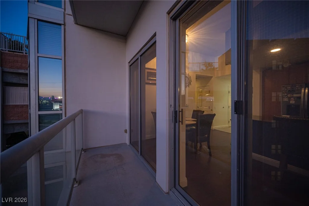 200 Sahara, Las Vegas, NV 89102