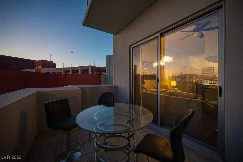 200 Sahara, Las Vegas, NV 89102