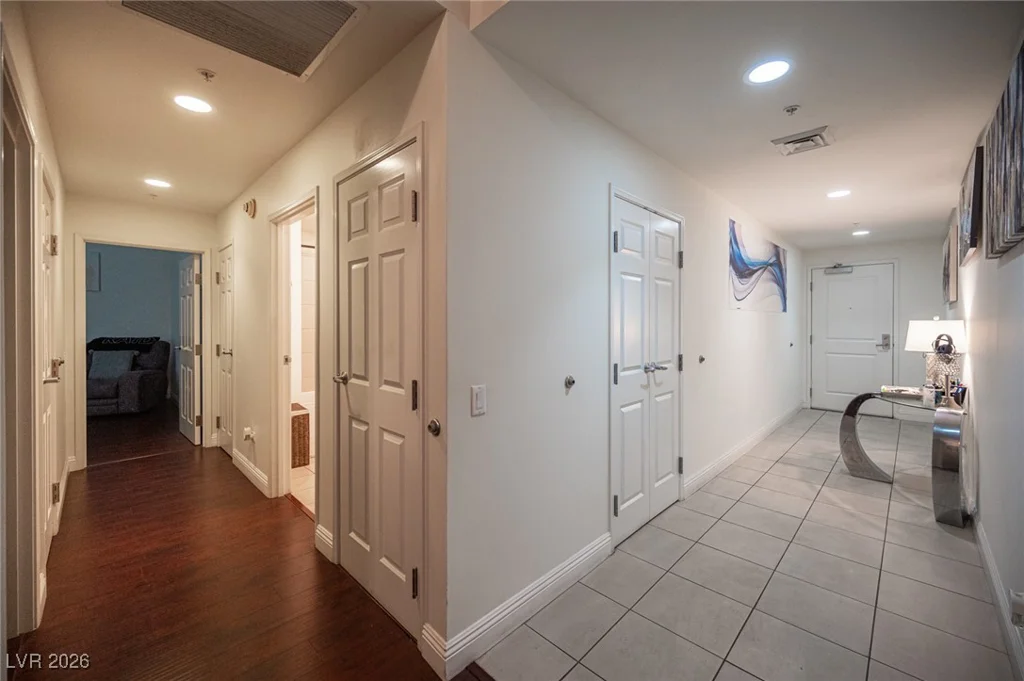 200 Sahara, Las Vegas, NV 89102