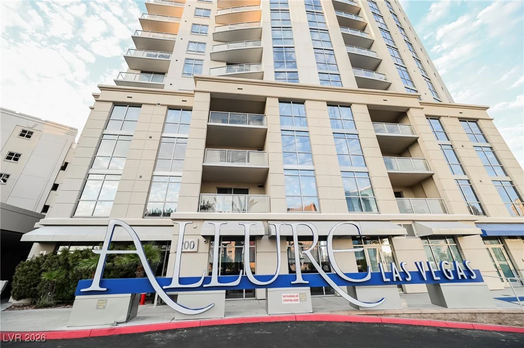 200 Sahara, Las Vegas, NV 89102