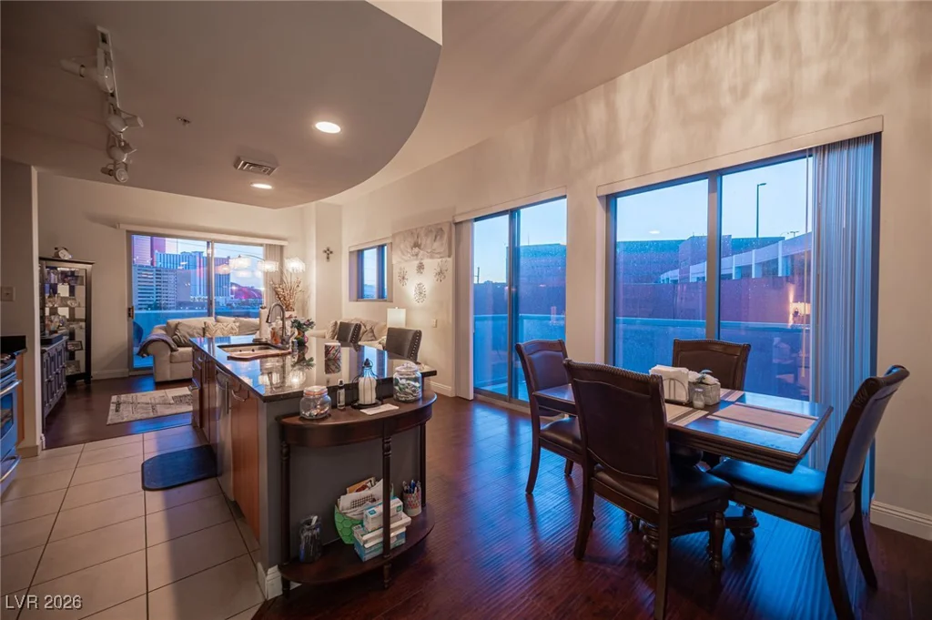 200 Sahara, Las Vegas, NV 89102