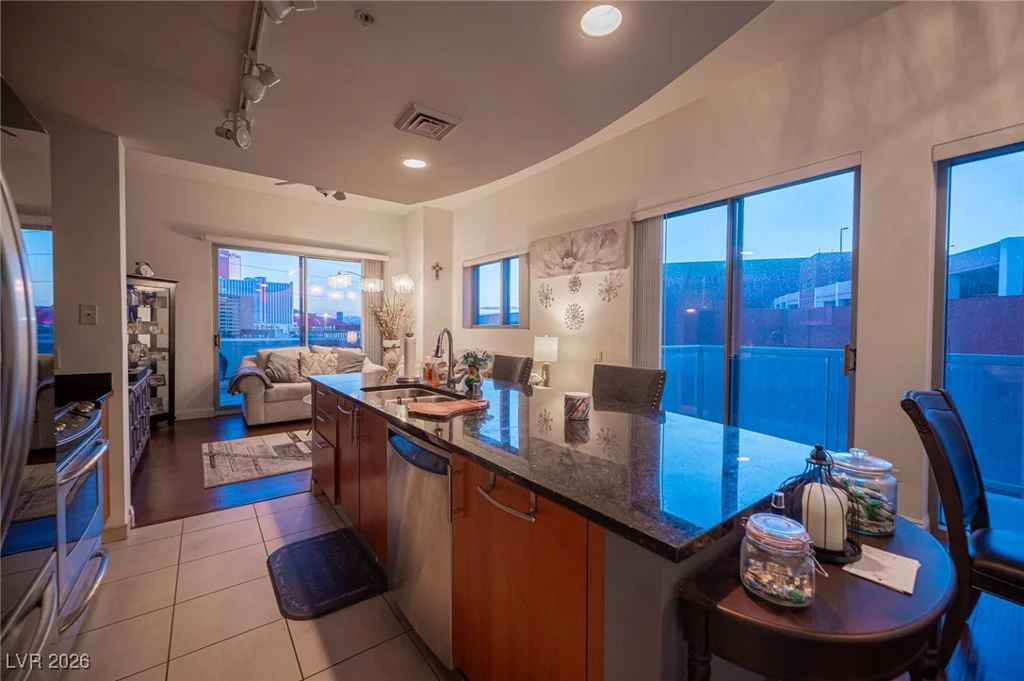 200 Sahara, Las Vegas, NV 89102