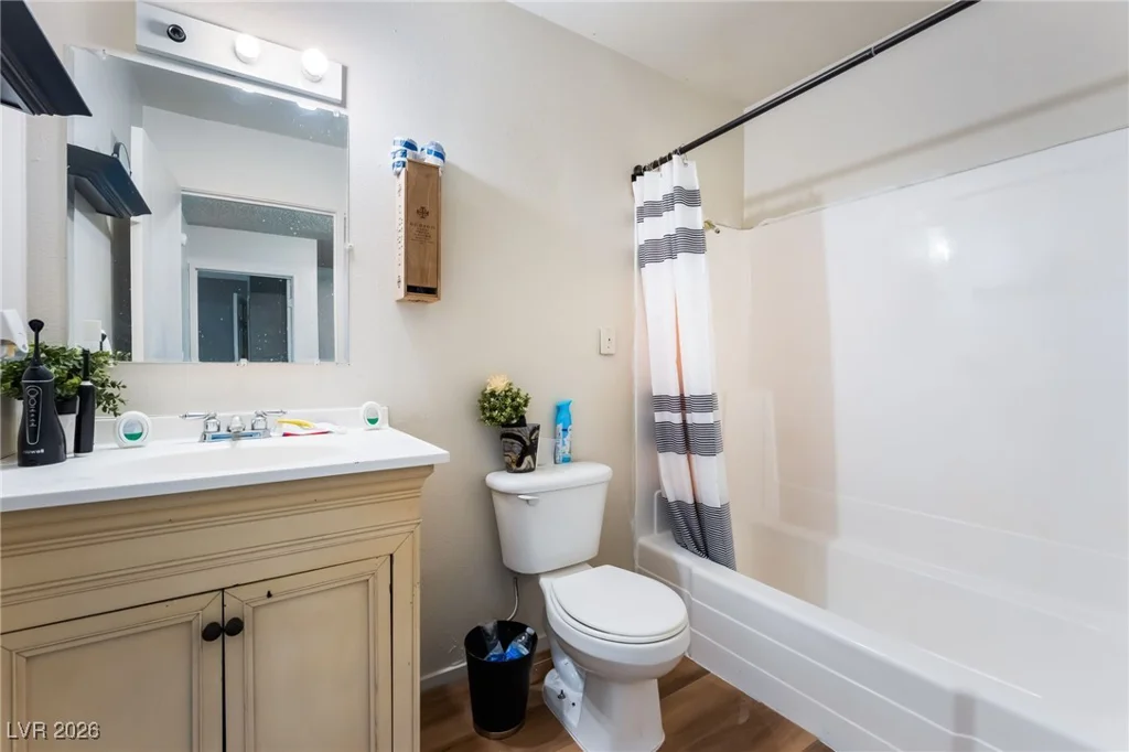 828 Sagman, Las Vegas, NV 89101