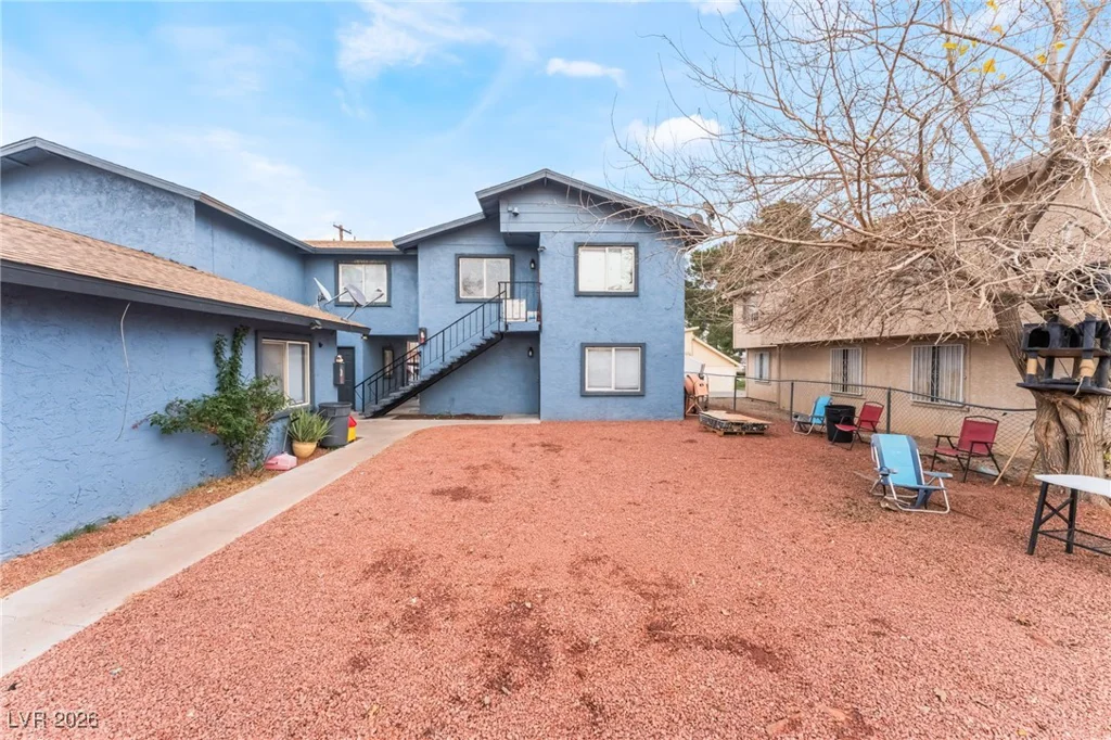 828 Sagman, Las Vegas, NV 89101