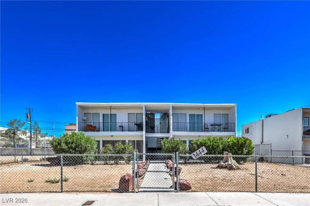 1444 Silver Mesa, Las Vegas, NV 89169