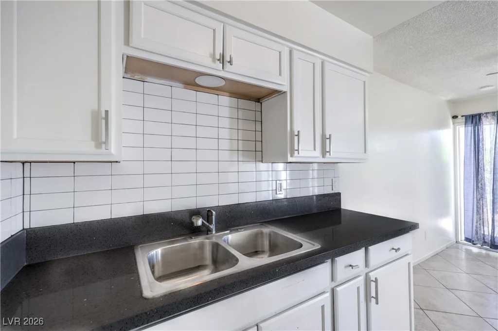 1444 Silver Mesa, Las Vegas, NV 89169