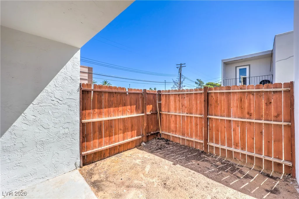 1444 Silver Mesa, Las Vegas, NV 89169