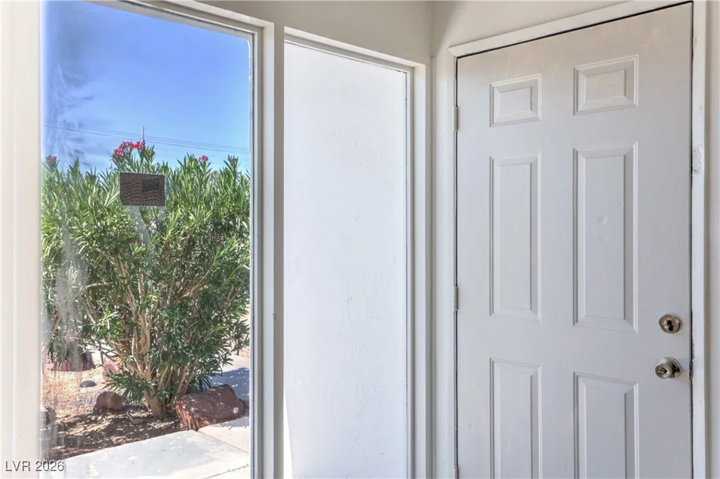 1444 Silver Mesa, Las Vegas, NV 89169