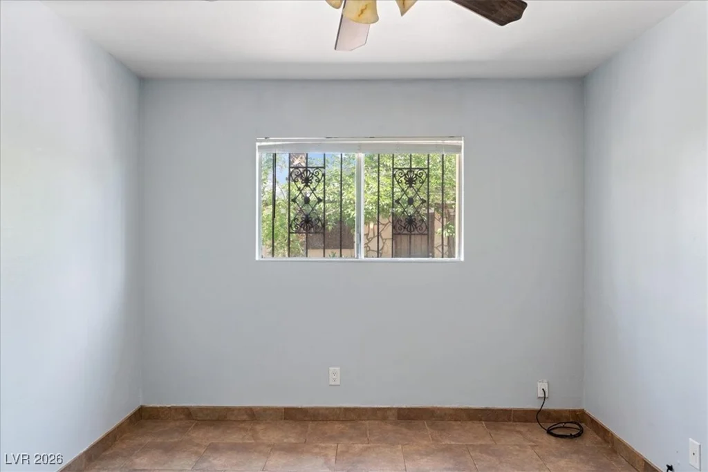 4000 Visby, Las Vegas, NV 89119